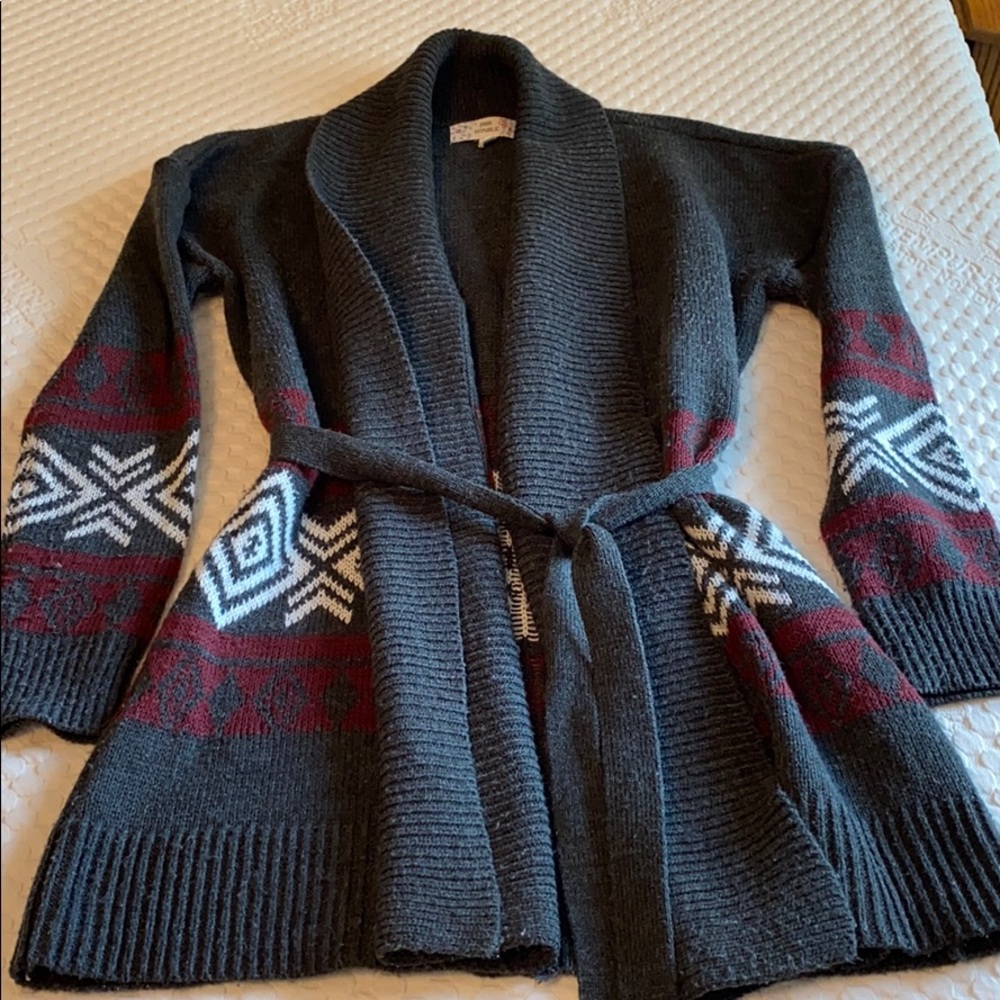 Sweater - Picture 2 of 3